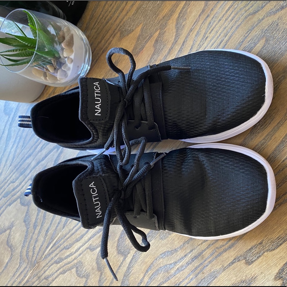 Nautica Sneakers